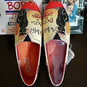 BOBS from Sketcher Black Cat Shoes - Size 7W